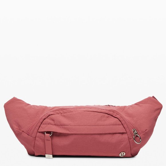 lululemon athletica Handbags - NWT Lululemon On the beat belt bag